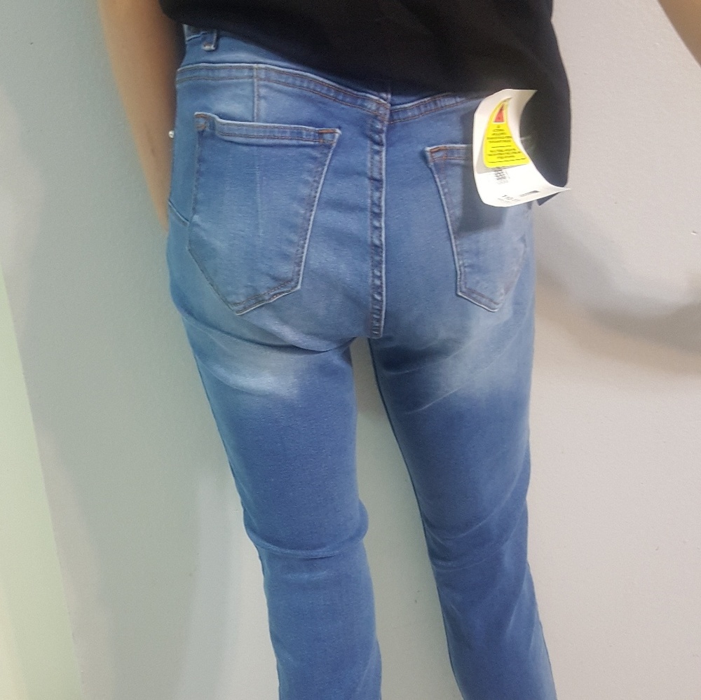 jeans - Picture 6 of 6